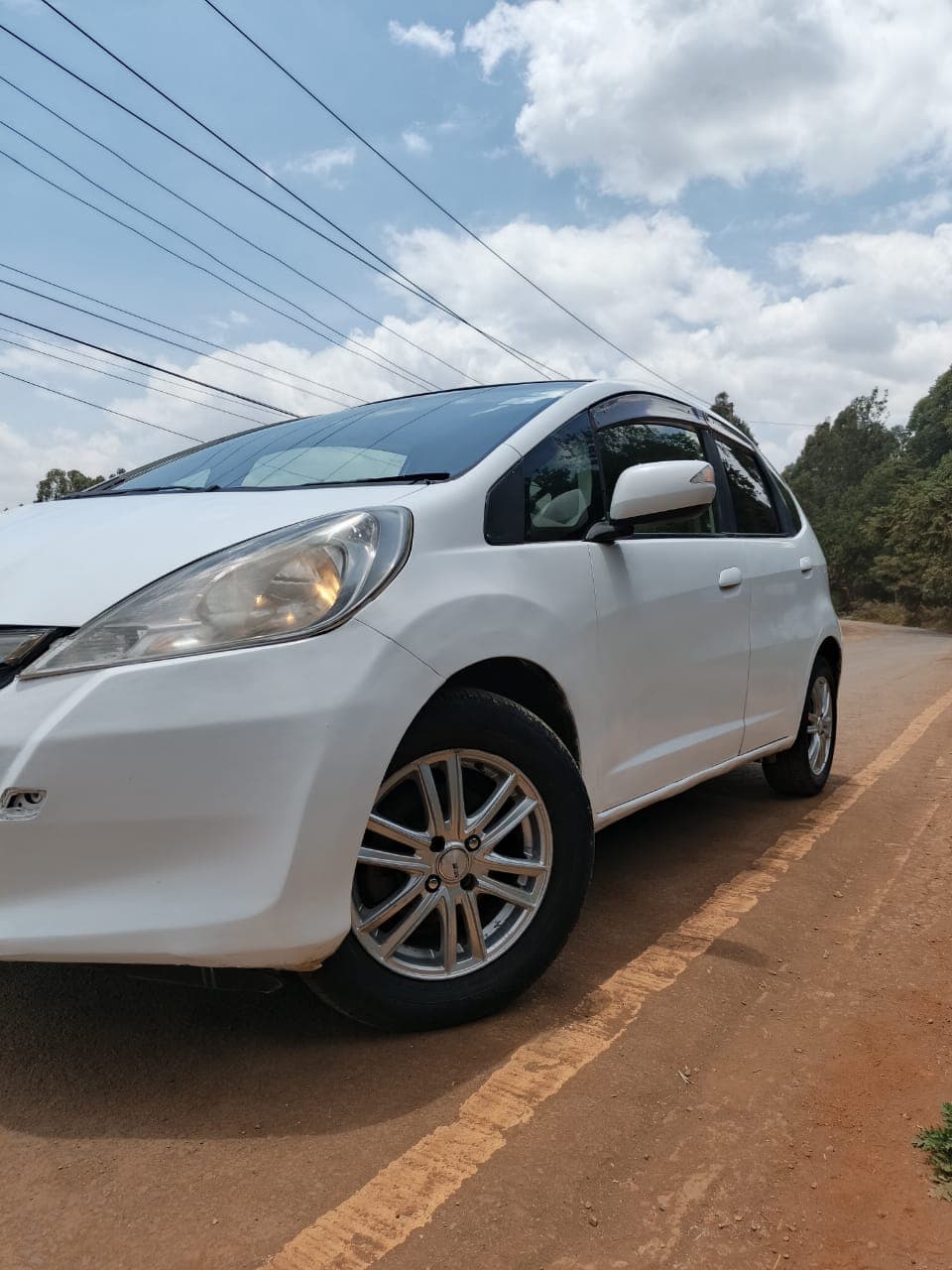 Honda Fit Hybrid thumbnail 13