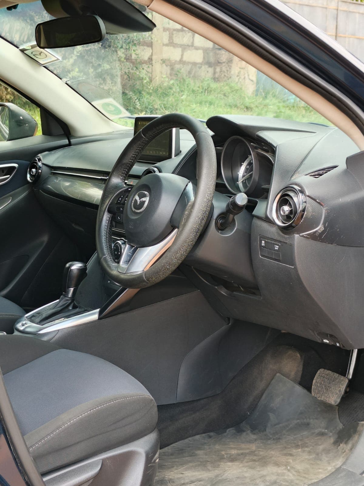 Mazda Demio thumbnail 12