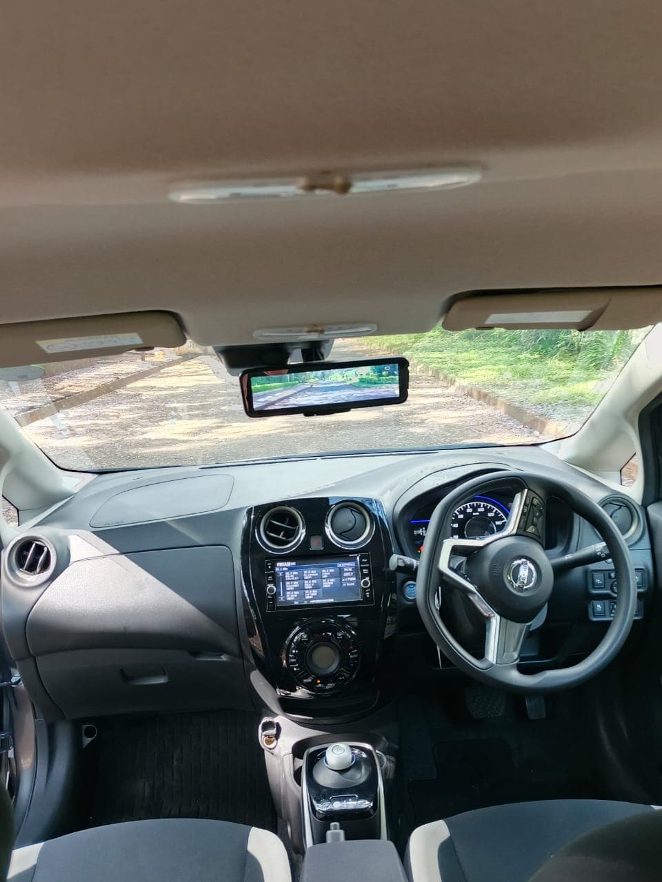 NISSAN NOTE E-POWER thumbnail 10