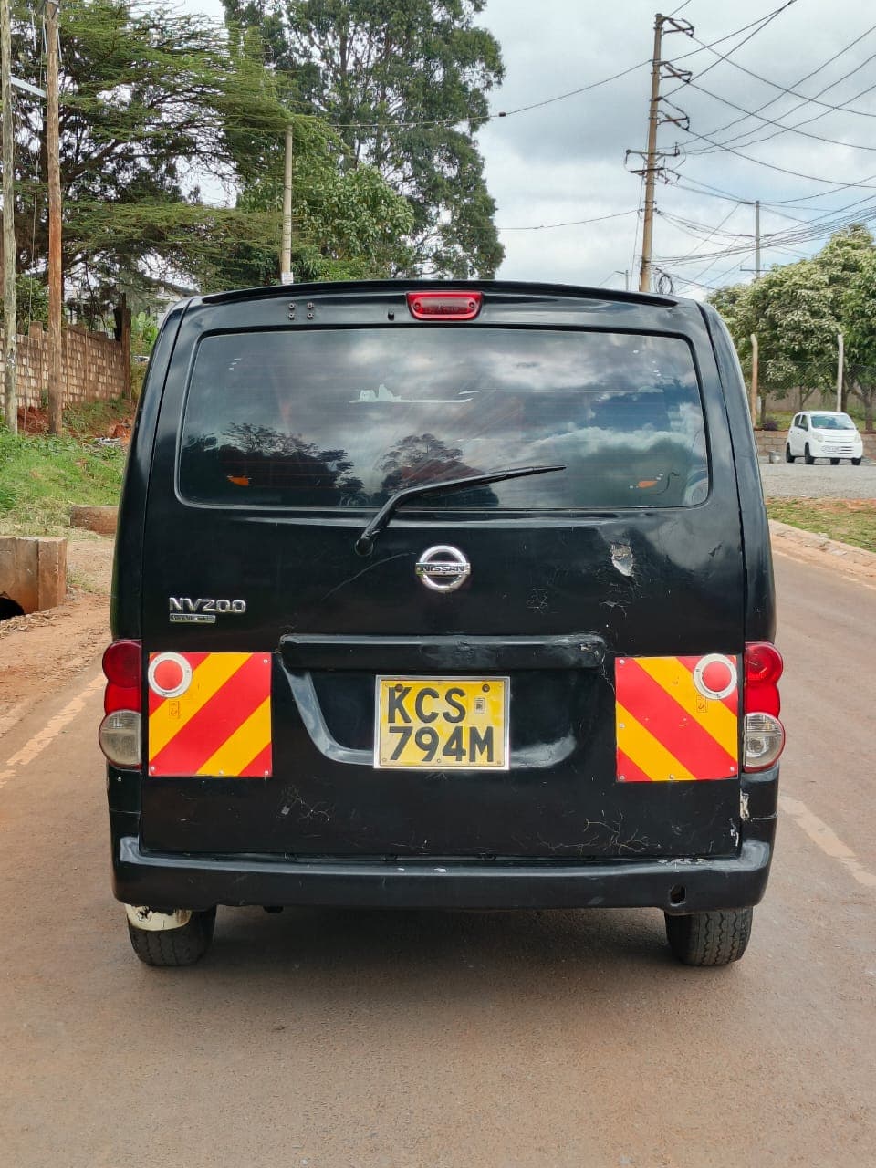 Nissan NV200 thumbnail 2