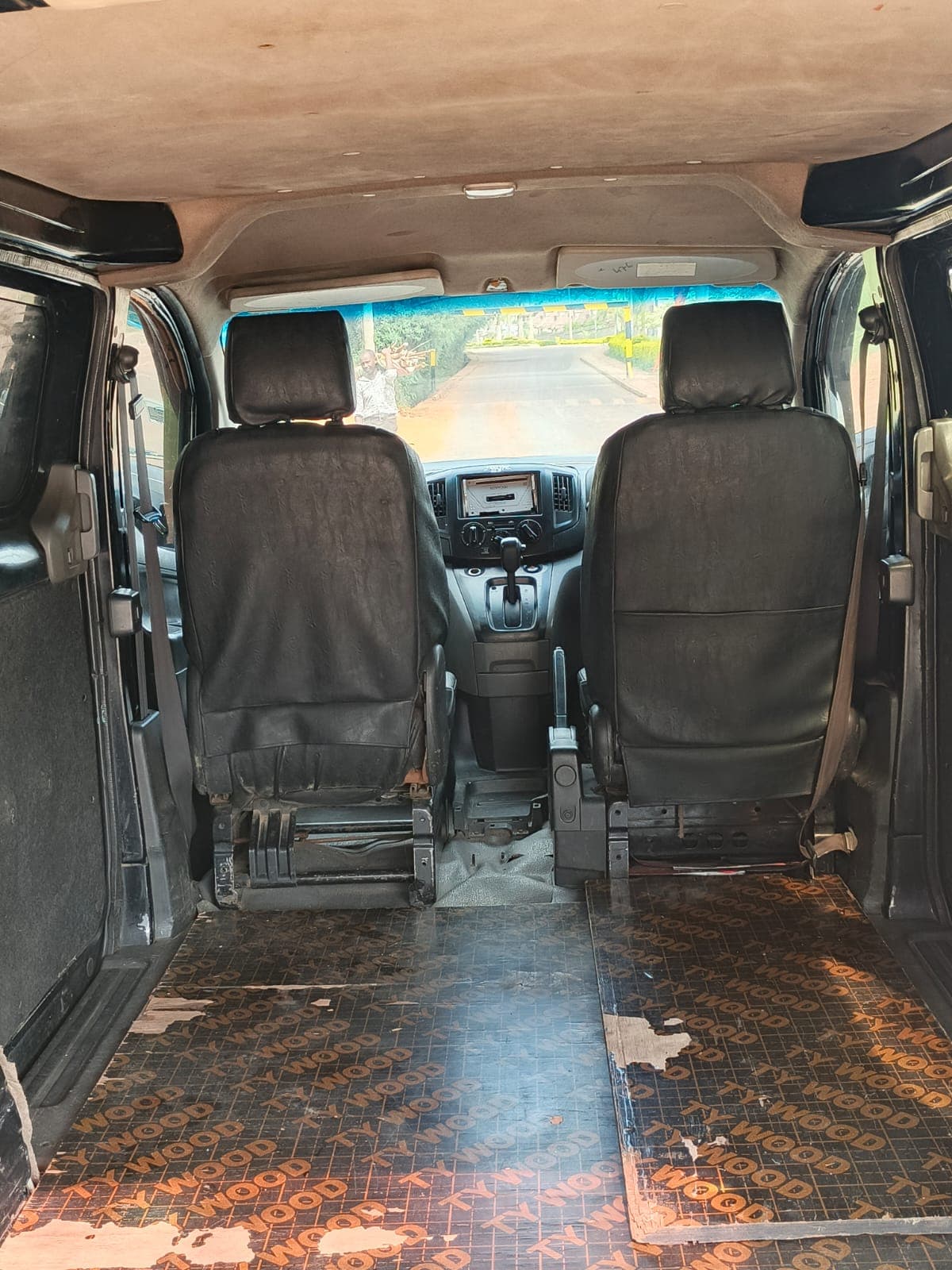 Nissan NV200 thumbnail 14