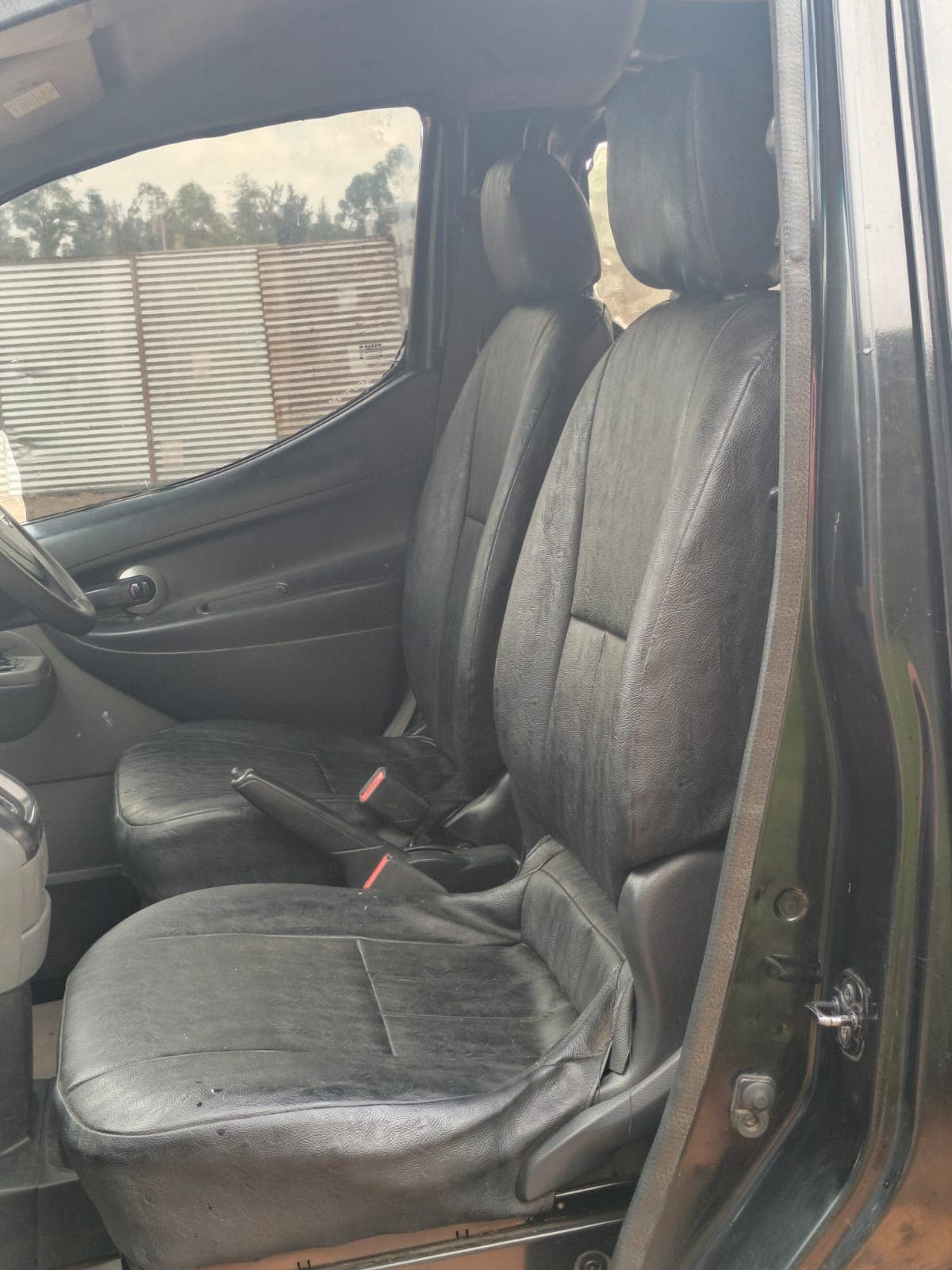 Nissan NV200 thumbnail 10